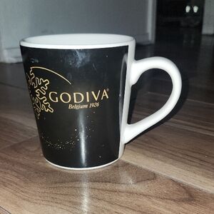 🔥GODIVA Large Size Black and White Mug with Gold Accents